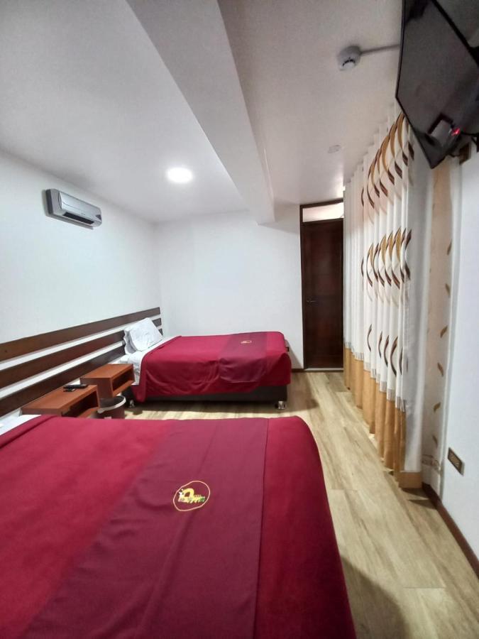 Pukantu Hostal Пуно Екстериор снимка